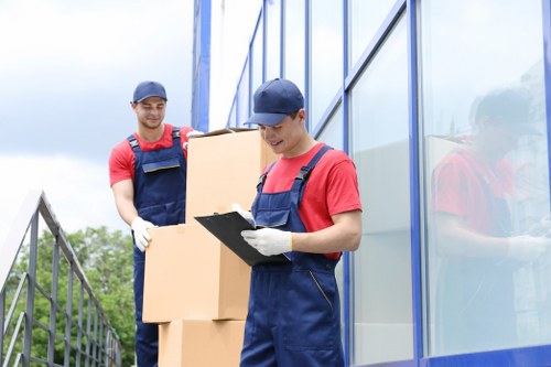 Small removals support for flats and compact homes in Tufnellpark