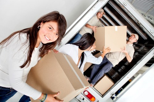 Packing and moving support for a flat in Tufnell Park